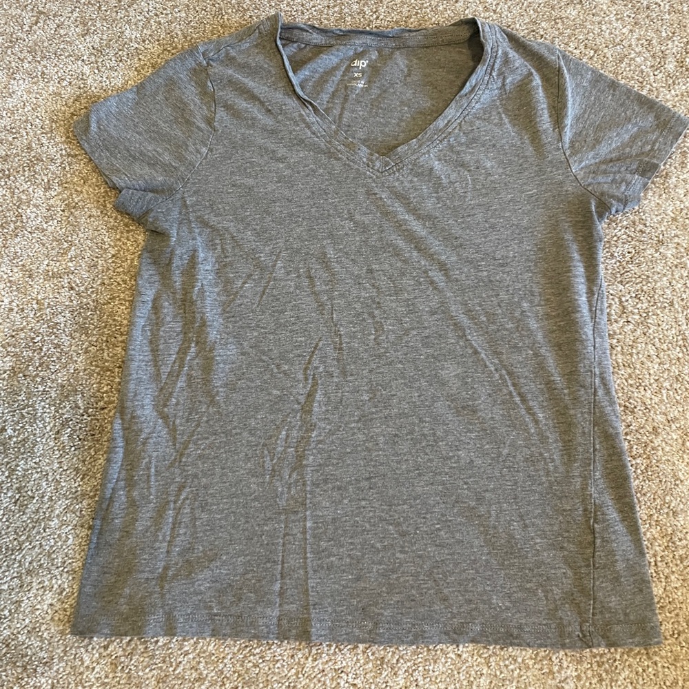 dip Women’s Vneck Tshirt, Grey